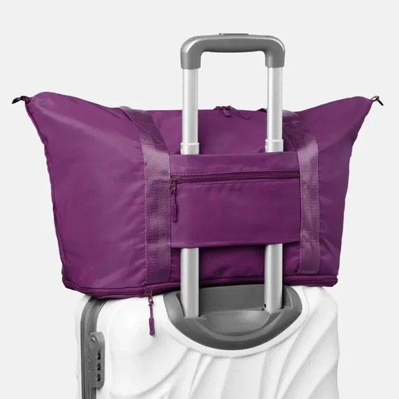 Foldie Travel Bag- Purple - Picture 5 of 16